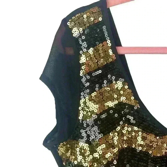 Bebe Black & Gold  Peplum Sequin Striped Top XL – Party, Cocktail, Metallic - Picture 8 of 16